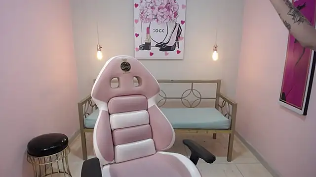 Adri gomez x online show from February 20, 2026, 12:27 pm