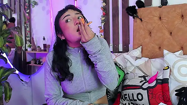 MeowMota  online show from February 5, 2026, 6:01 pm