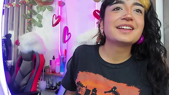 Snapshot of MeowMota_ chatting on June 11, 2026, 7:56 pm MeowMota online show from June 11, 2026, 7:56 pm