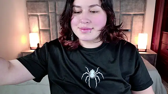 Snapshot of azul_veraa chatting on May 4, 2026, 12:23 pm azul veraa online show from May 4, 2026, 12:23 pm