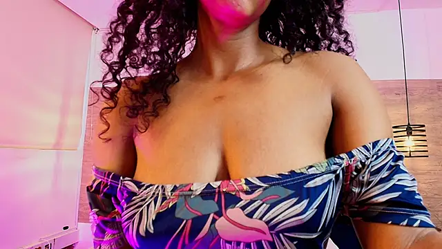 Ellie-Alves online show from April 28, 2026, 4:34 pm