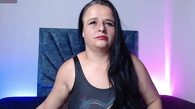Snapshot of AliciaReby chatting on July 22, 2026, 11:07 pm AliciaReby online show from July 22, 2026, 11:07 pm