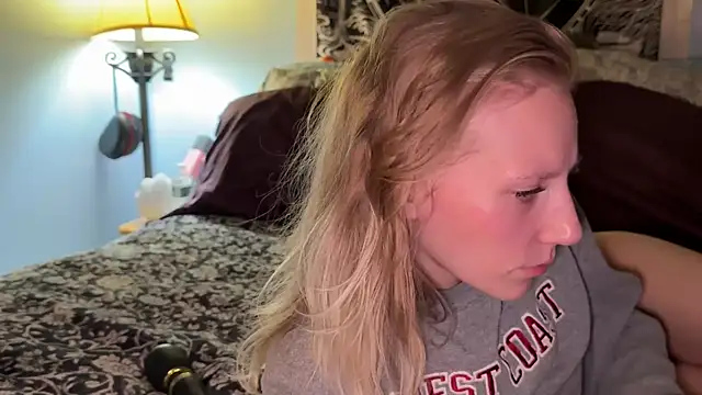 Snapshot of mysunidreamss chatting on February 27, 2026, 2:22 am mysunidreamss online show from February 27, 2026, 2:22 am