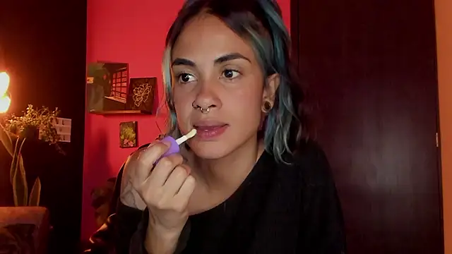 Snapshot of azula_lillet chatting on February 7, 2026, 11:08 pm azula lillet online show from February 7, 2026, 11:08 pm