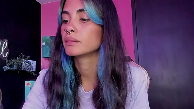 Snapshot of azula_lillet chatting on March 2, 2026, 8:48 pm azula lillet online show from March 2, 2026, 8:48 pm