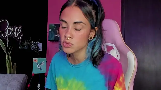 Snapshot of azula_lillet chatting on March 10, 2026, 8:36 pm azula lillet online show from March 10, 2026, 8:36 pm