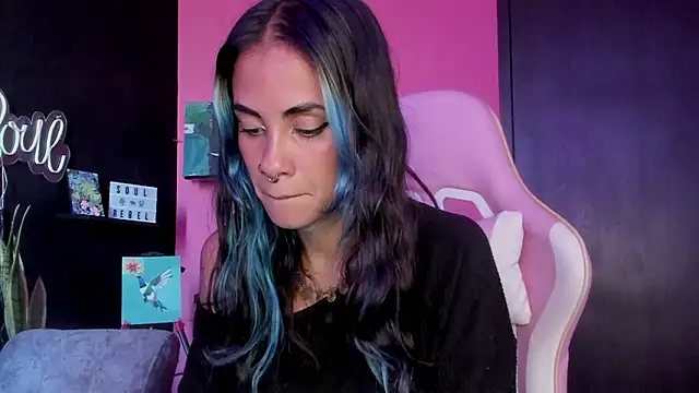 Snapshot of azula_lillet chatting on March 13, 2026, 8:59 pm azula lillet online show from March 13, 2026, 8:59 pm