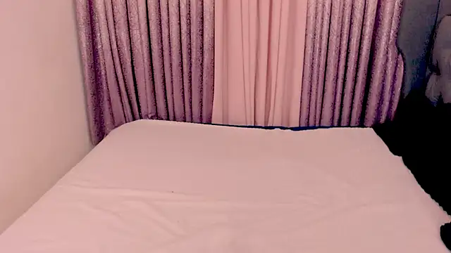 Snapshot of savanna_pleasure chatting on June 22, 2026, 9:06 am savanna pleasure online show from June 22, 2026, 9:06 am
