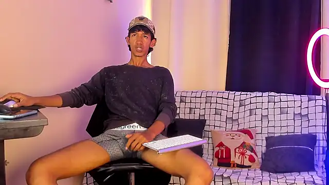 neitan miller  online show from April 29, 2026, 1:59 pm