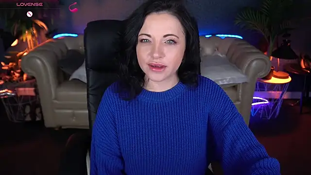 Dafni Monn online show from April 28, 2026, 5:45 am