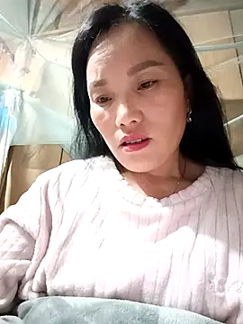 yu--yo online show from January 12, 2026, 1:49 pm