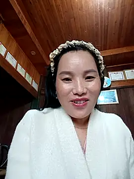 Snapshot of yu--yo chatting on May 7, 2026, 1:00 am yu--yo online show from May 7, 2026, 1:00 am