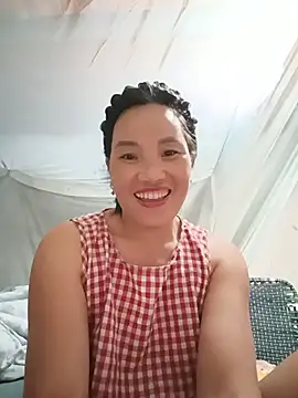Snapshot of yu--yo chatting on July 25, 2026, 1:52 pm yu--yo online show from July 25, 2026, 1:52 pm