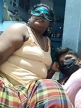 divyasree1431 online show from March 8, 2026, 6:01 pm