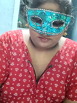 divyasree1431 online show from June 4, 2026, 4:13 pm