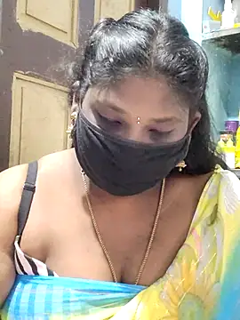 divyasree1431 online show from June 26, 2026, 2:43 pm