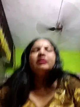 Chanchal cute online show from March 16, 2026, 6:34 pm