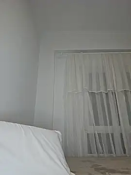 Angelmoon04 online show from April 27, 2026, 1:03 am