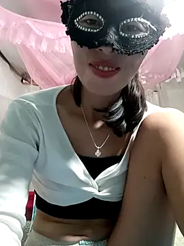 MilkShow online show from July 10, 2026, 9:39 pm