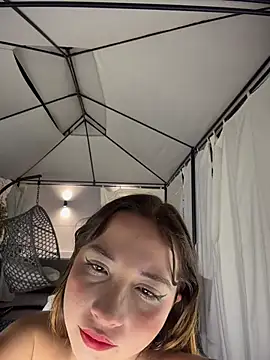 AliciaWhite nt online show from May 24, 2026, 1:43 am
