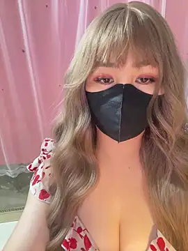 -Violet-t online show from February 24, 2026, 12:58 pm