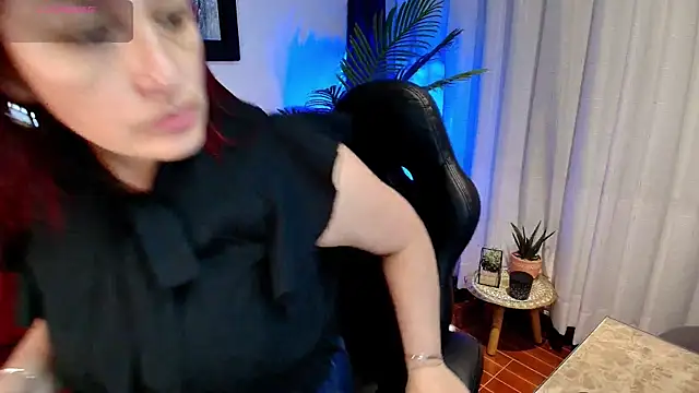 Snapshot of VictoriaPaker chatting on July 28, 2026, 10:54 am VictoriaPaker online show from July 28, 2026, 10:54 am