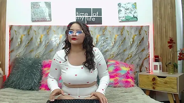 Snapshot of rossyvalbuena chatting on June 20, 2026, 2:53 pm rossyvalbuena online show from June 20, 2026, 2:53 pm