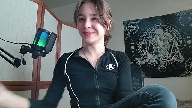 Mysterious Toy online show from February 11, 2026, 5:07 pm