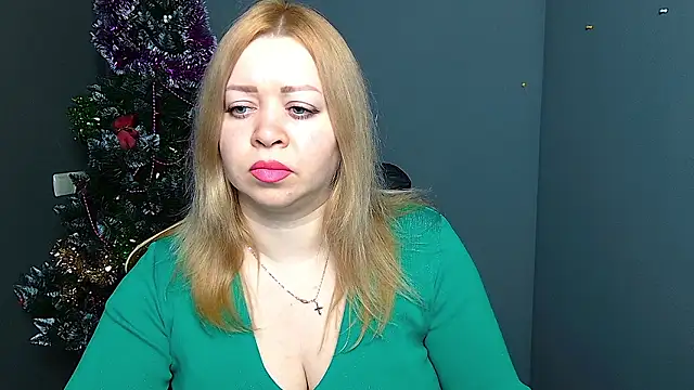 Snapshot of OliviaVerr chatting on January 14, 2026, 12:55 pm OliviaVerr online show from January 14, 2026, 12:55 pm