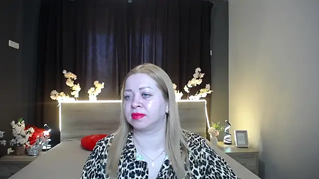 OliviaVerr online show from March 26, 2026, 1:17 pm