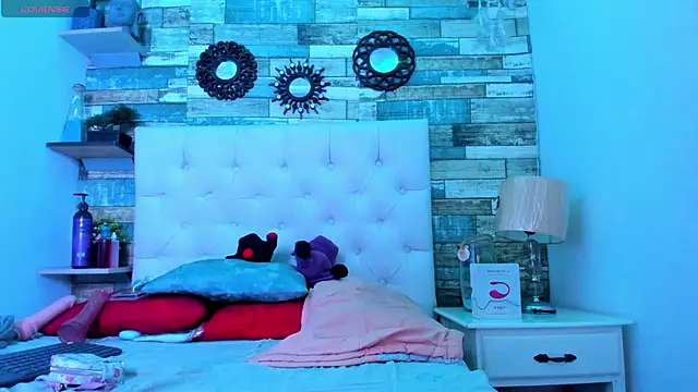 Scaarlett prince online show from February 3, 2026, 12:43 pm