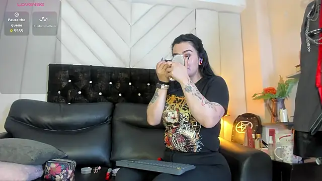 Scaarlett prince online show from March 11, 2026, 12:55 pm