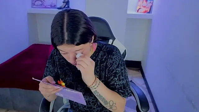 Harley quinzell online show from March 7, 2026, 6:49 pm