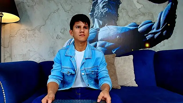 Atlas desire online show from March 2, 2026, 7:32 pm