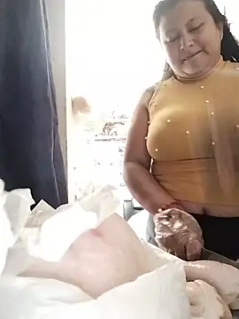 Snapshot of SexyandnaughtyLatinos chatting on June 4, 2026, 3:18 pm SexyandnaughtyLatinos online show from June 4, 2026, 3:18 pm