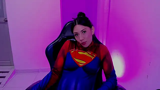 Nathasha bdsm  online show from February 19, 2026, 1:07 pm