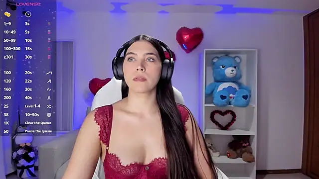  wtdreamgirl online show from February 14, 2026, 8:55 am