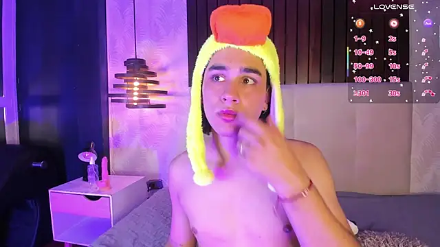 Fran Smiths online show from March 16, 2026, 8:35 pm