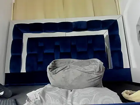 Snapshot of Scook_Gray_ chatting on February 16, 2026, 7:59 am Scook Gray online show from February 16, 2026, 7:59 am