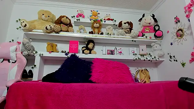 maira diazz online show from February 2, 2026, 12:04 pm