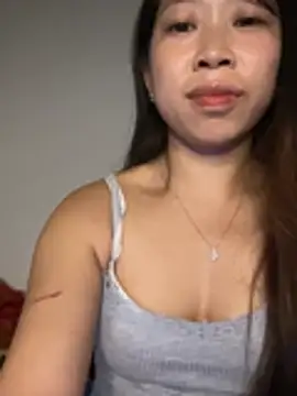 Snapshot of Mayly_lucky2 chatting on June 12, 2026, 1:10 pm Mayly lucky2 online show from June 12, 2026, 1:10 pm