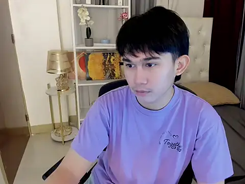 davincihugecock online show from March 6, 2026, 4:36 pm