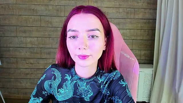 Snapshot of VanessaVienne chatting on June 20, 2026, 4:32 pm VanessaVienne online show from June 20, 2026, 4:32 pm