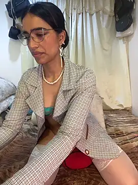 Mystick  online show from February 1, 2026, 8:35 am