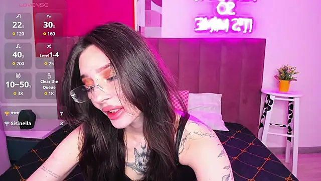 IvyDainty online show from June 24, 2026, 1:26 am