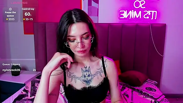 IvyDainty online show from June 27, 2026, 12:44 pm