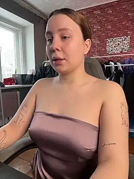 AnnaSeint online show from March 1, 2026, 10:39 am