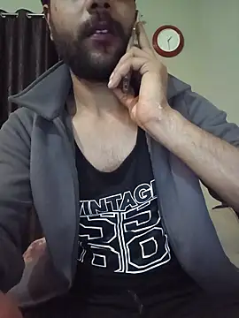 your bad boy0001 online show from February 27, 2026, 7:58 pm