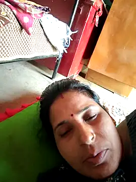 Reena lodha online show from April 22, 2026, 11:01 am
