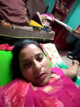 Snapshot of Reena_lodha chatting on May 6, 2026, 3:50 pm Reena lodha online show from May 6, 2026, 3:50 pm